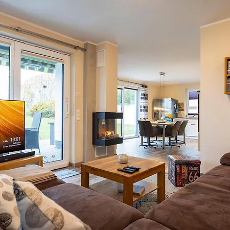 Pet Friendly Home In Goehren-Lebbin With Sauna 펜션