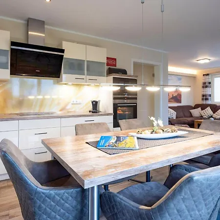 Pet Friendly Home In Goehren-Lebbin With Sauna 펜션 *