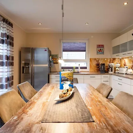 펜션 Pet Friendly Home In Goehren-Lebbin With Sauna 고렌레빈